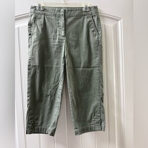 Green Cropped Pants